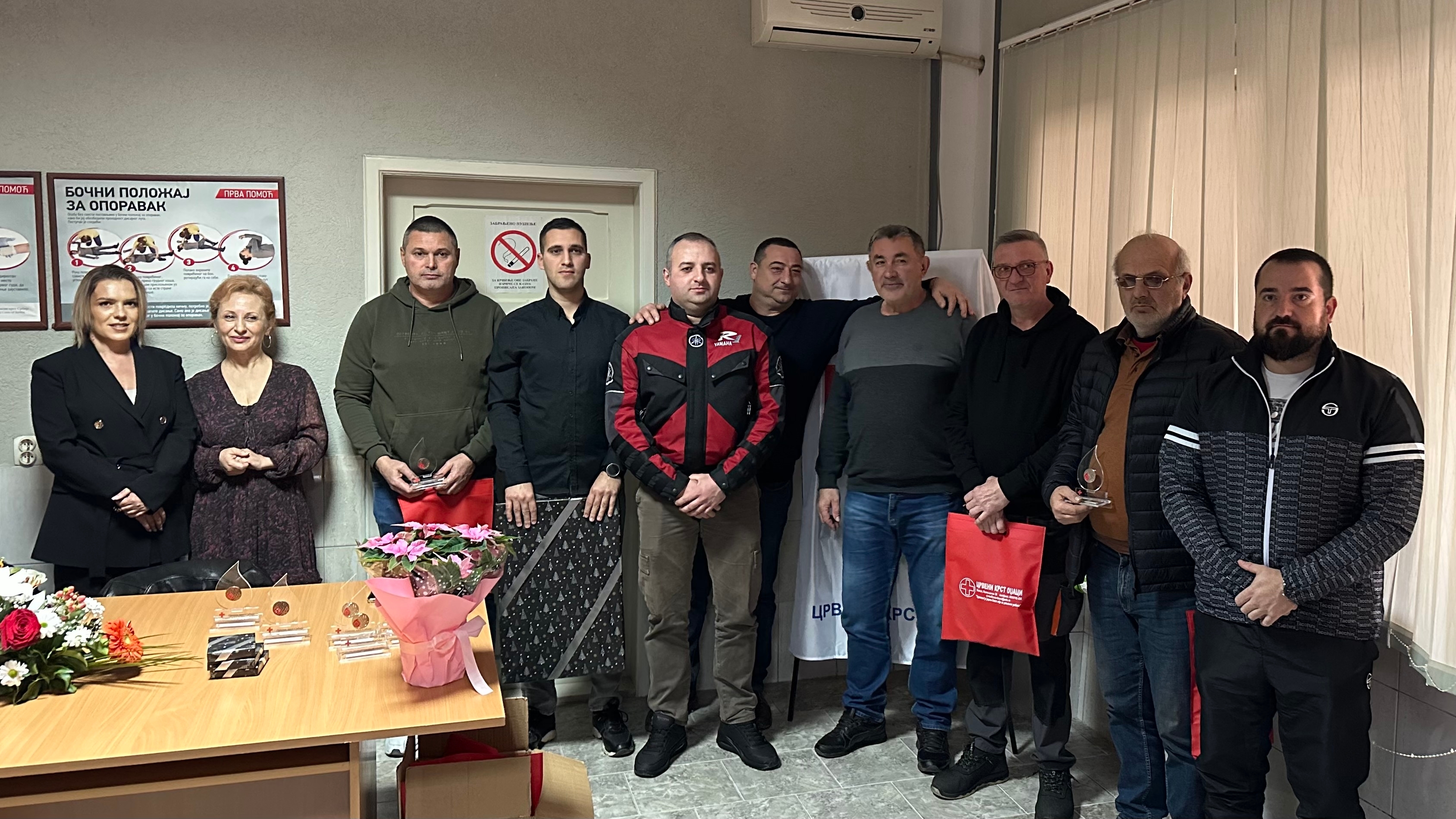 Уручена признања вишеструким даваоцима крви у Оџацима