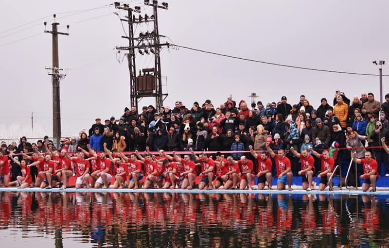 Одржано четврто по реду пливање за Часни крст у Оџацима