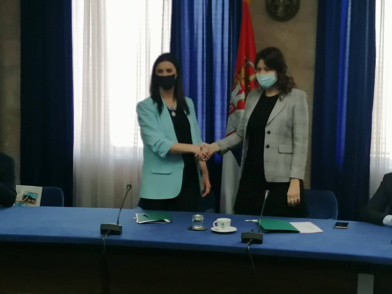 Потписан уговор између Министарства заштите животне средине и општине Оџаци за финансирање замене котлова у јавним установама