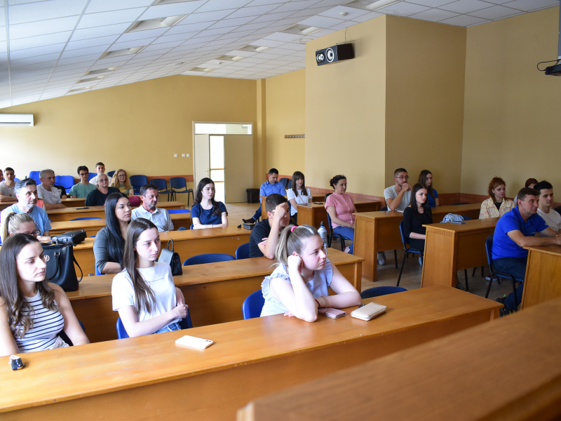 Општина Оџаци доделила награде најбољим студентима
