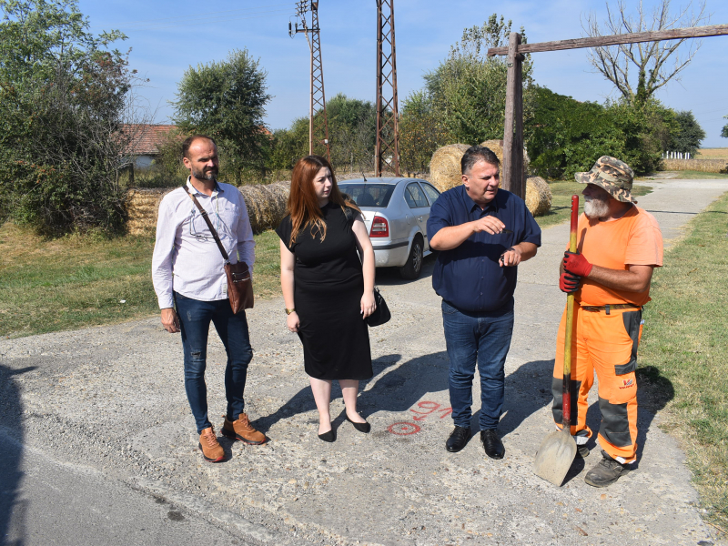 Predsednik opštine sa saradnicima obišao radove na 4 gradilišta